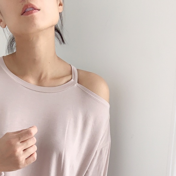 DROP SHOULDER CUT OUT LONG SLEEVE TOP - Picture 3 of 9